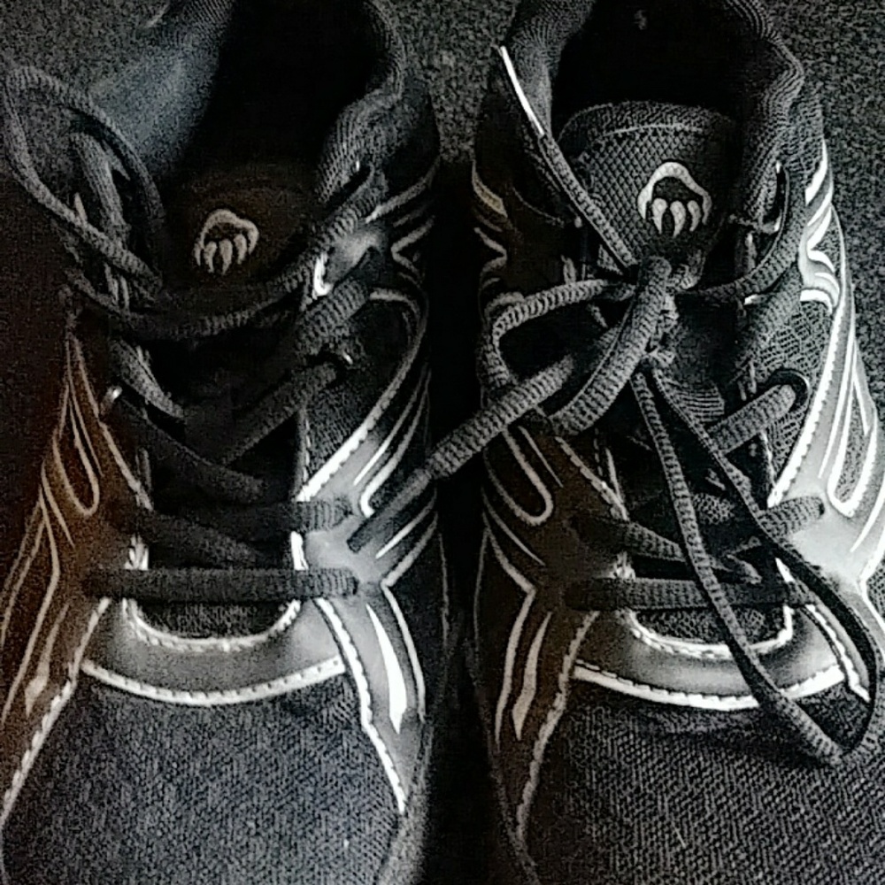 Wolverine Steel Toe Tennis Shoes